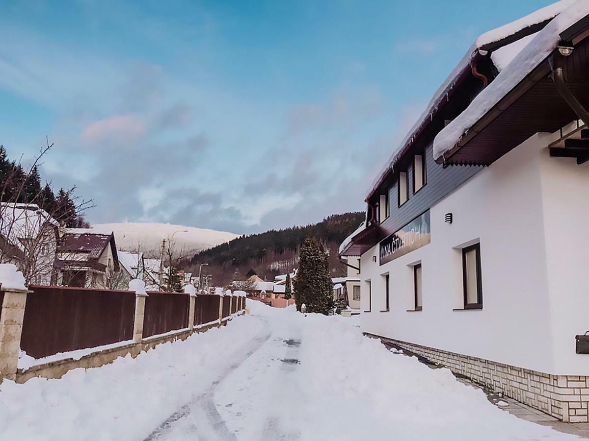 Apartmany Na Ctvrtich Dolni Becva Екстер'єр фото